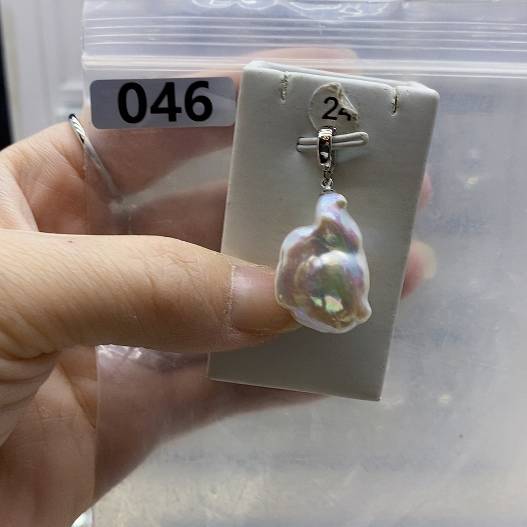 颈饰合金淡水珍珠