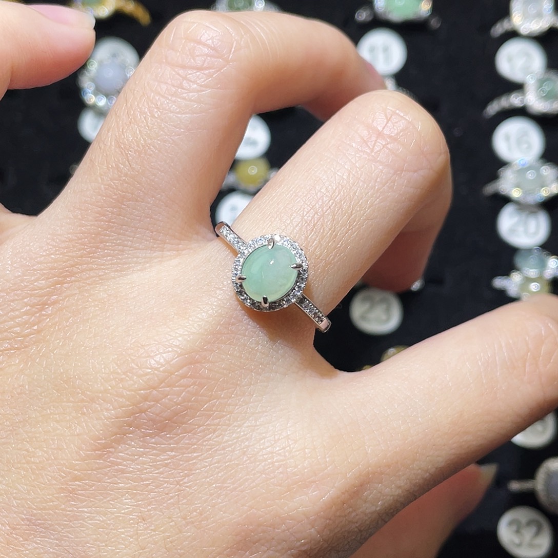 翡翠未镶嵌戒指戒指