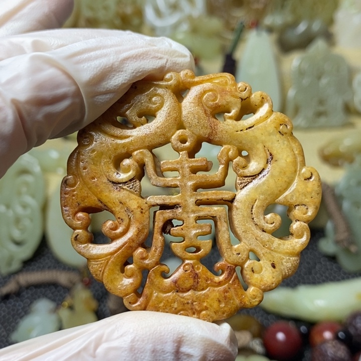 和田玉挂件未镶嵌