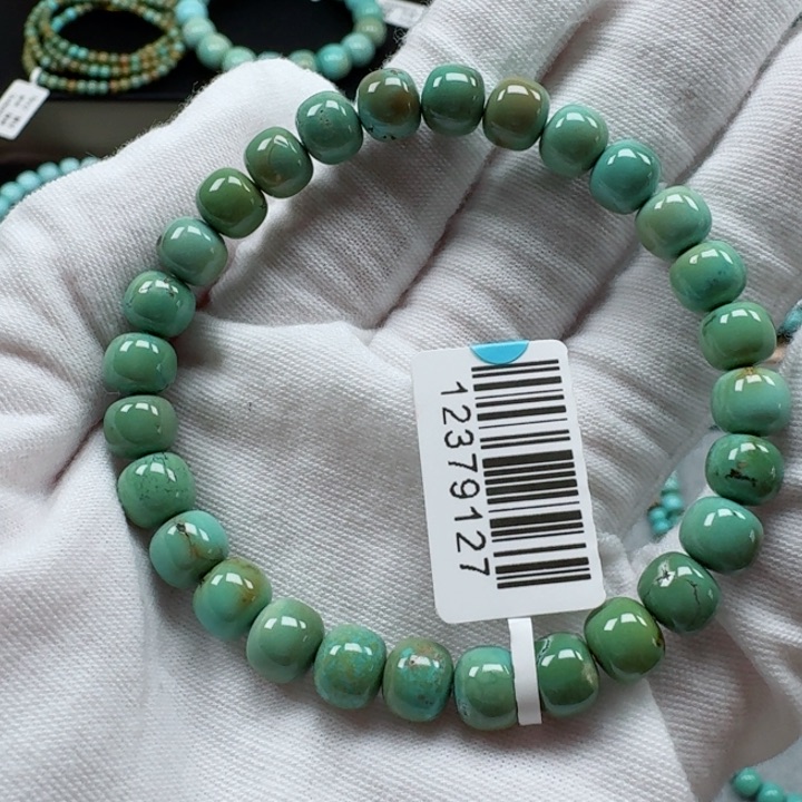 绿松石未镶嵌挂件