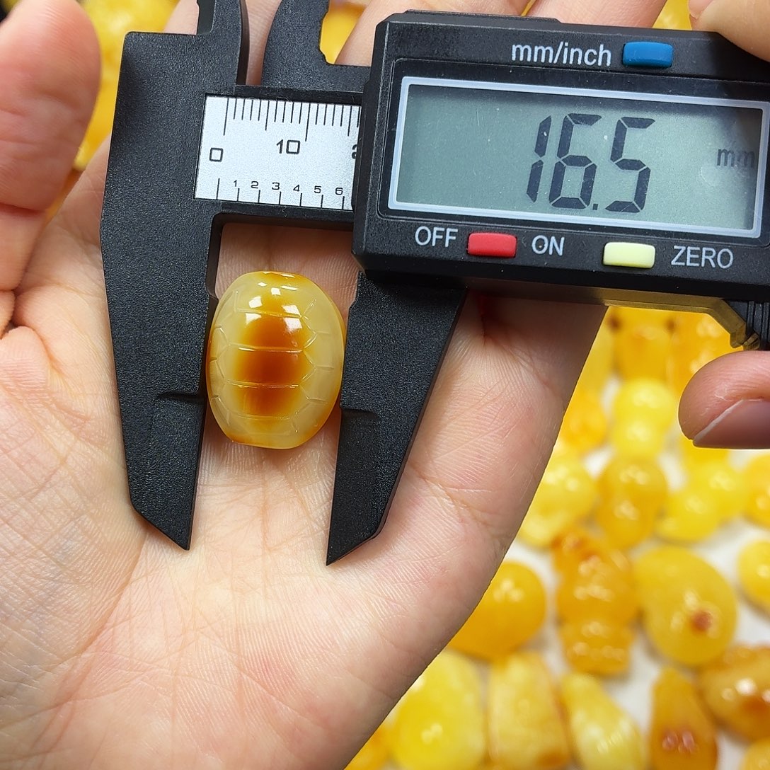 蜜蜡未镶嵌颈饰焦皮浓蜡妖花富甲打孔不退不换