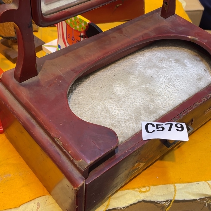 老***郑工艺美术品陶瓷艺术