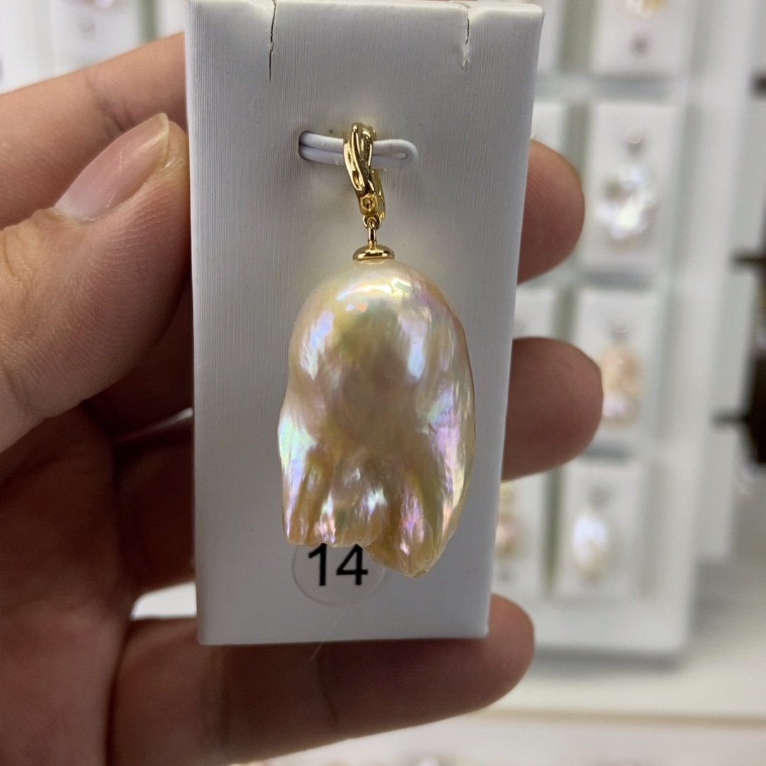 银S925镶嵌吊坠(不含链)淡水珍珠