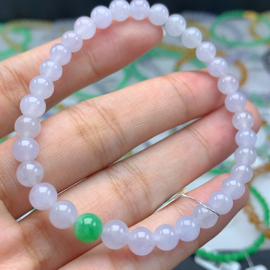 未镶嵌翡翠手链卡