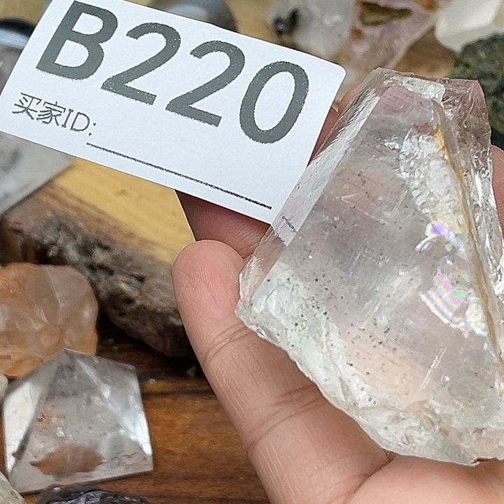 用***0珠宝半成品未镶嵌水晶默认微瑕