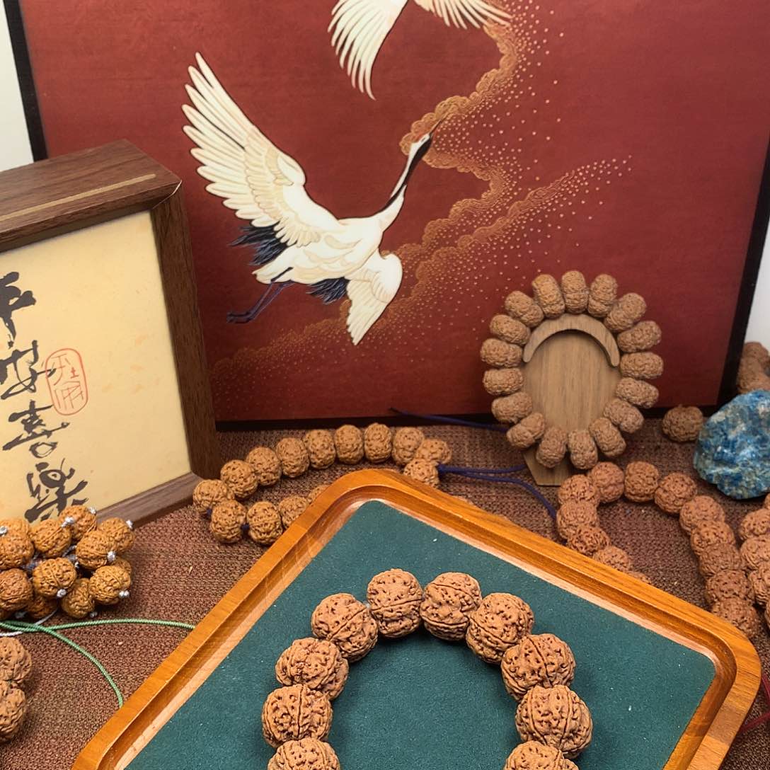 手串金刚菩提阿*哟11、粗筋六瓣27mm