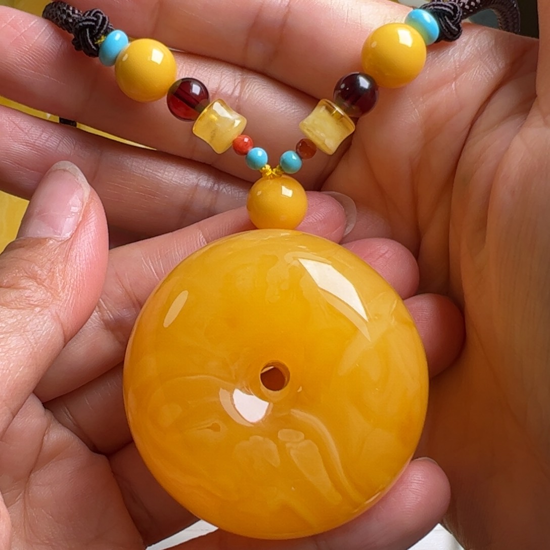 蜜蜡毛衣链未镶嵌无优化无补胶焦皮料