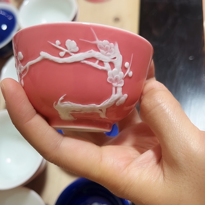 景德镇微瑕品桃红