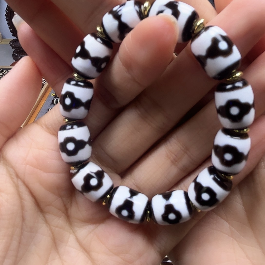 玛瑙/玉髓颈饰合金