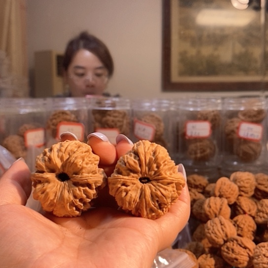 文玩核桃吊坠41门墩