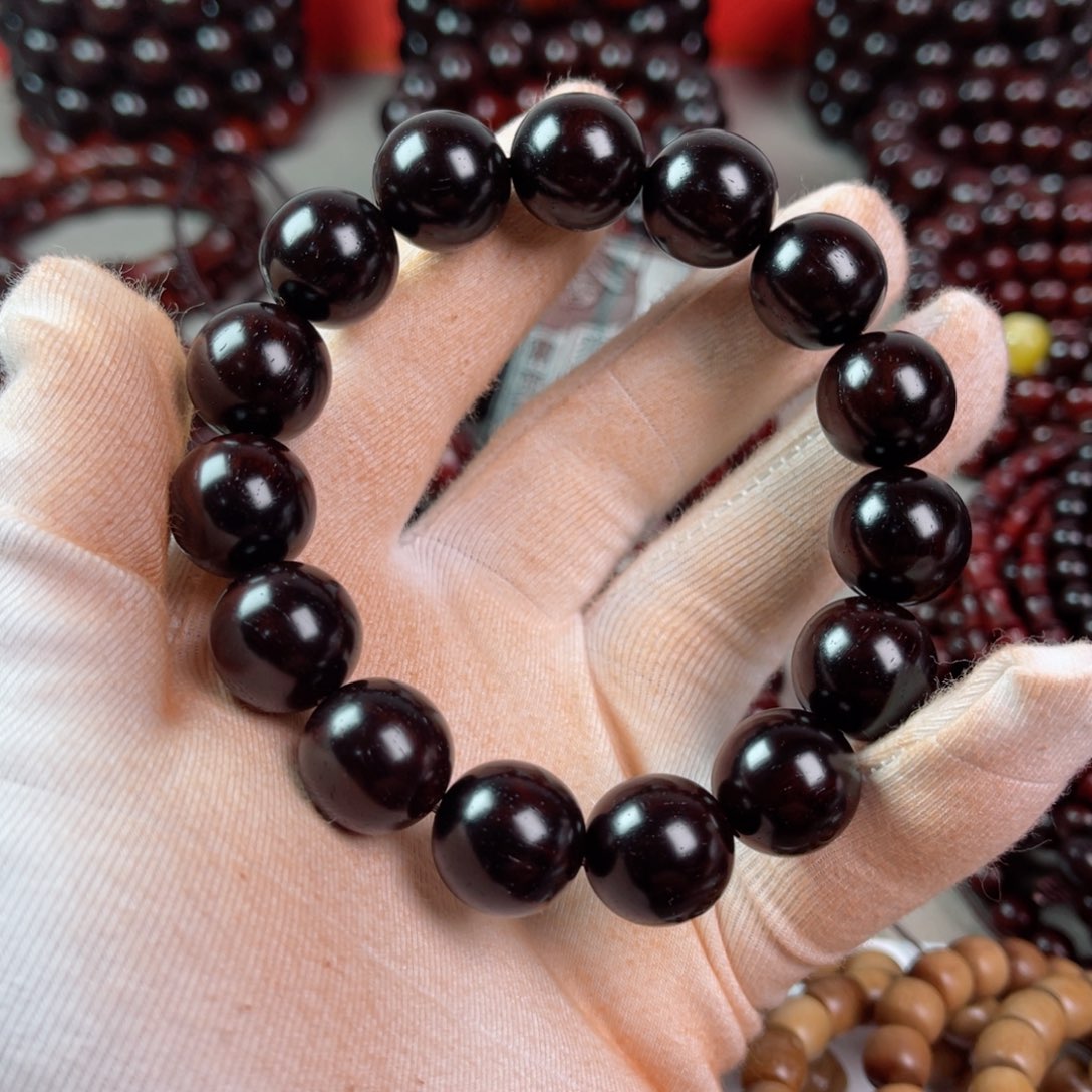 小叶紫檀手串/手链1.5高油密材质细腻