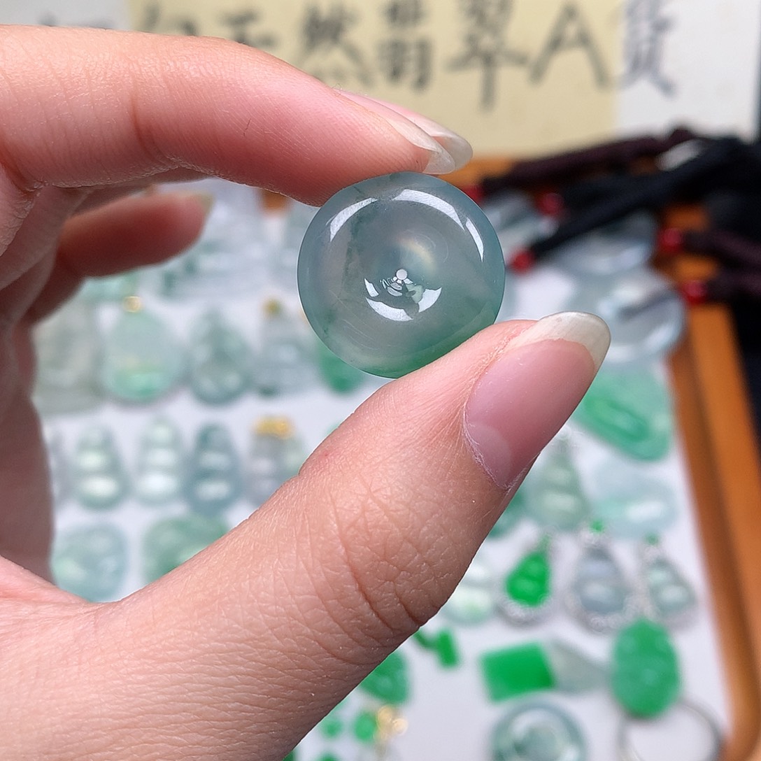 翡翠裸石缅甸天然A货翡翠冰种平安扣