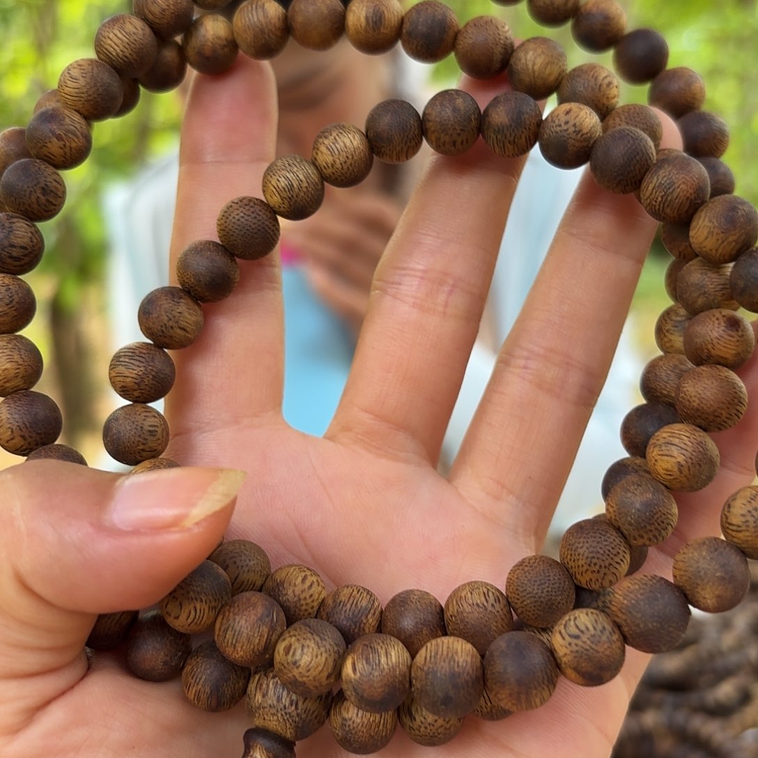 沉香手串奇楠沉香09圆珠多圈29克➕