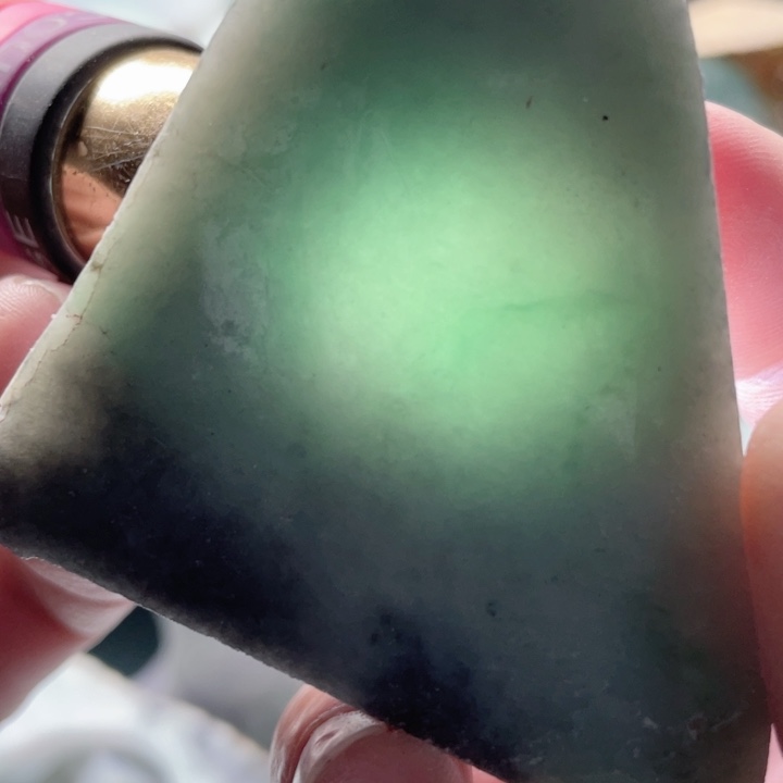 翡翠未镶嵌颈饰翡翠片料