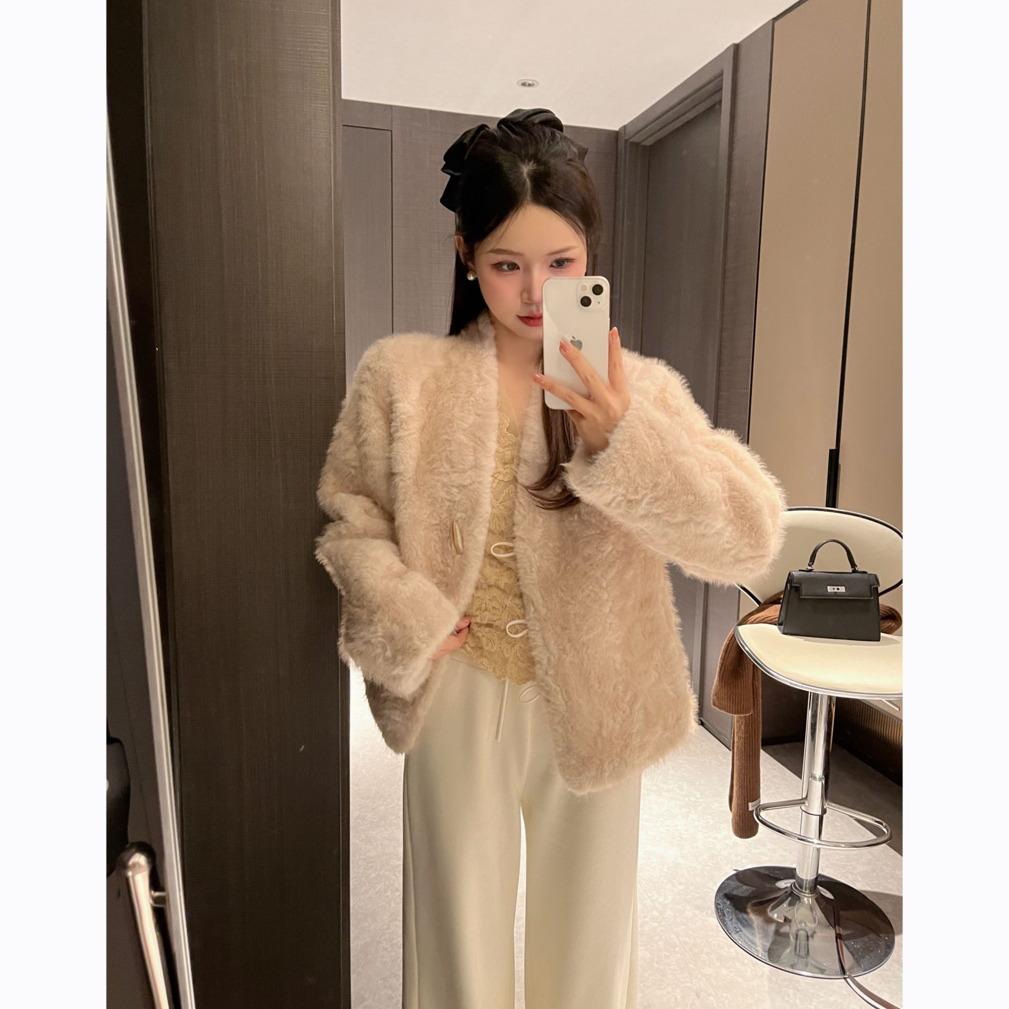 L & L 云云【白茶暖绒】新款轻奢毛毛外套上衣加厚BD050花狐牛角扣