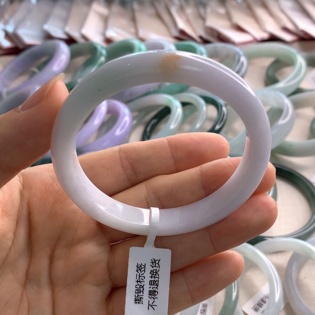 未镶嵌手镯翡翠白月光撒金56