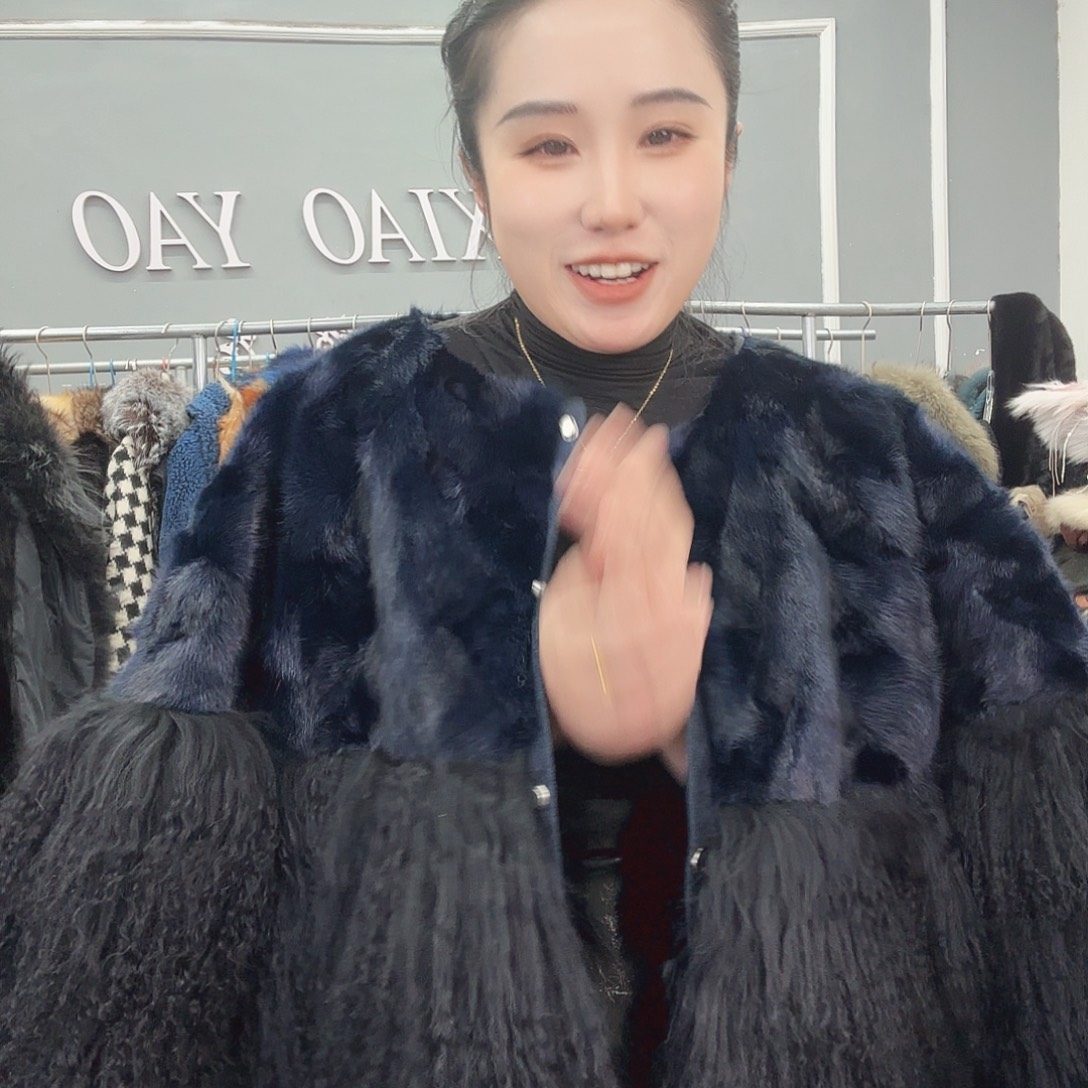 姚小妖家高端皮草