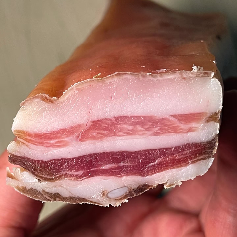 云南宣威五花腊肉风干农家自制土猪五花肉商用批发腊味咸肉老腊肉