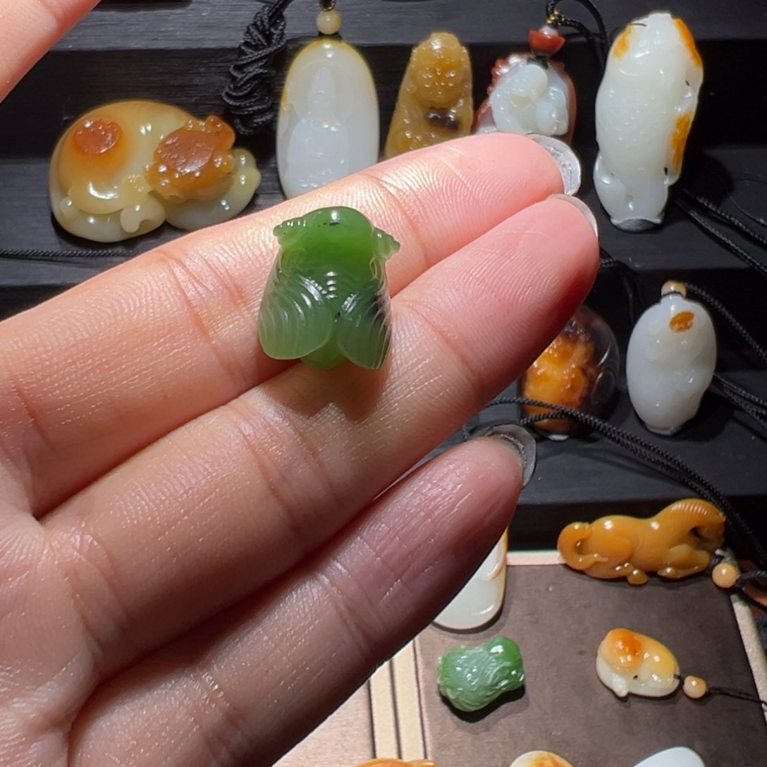 和田玉挂件未镶嵌江**蒙