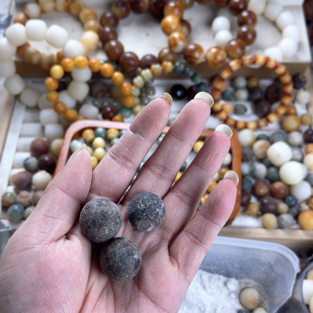 菩提根/象牙果吊坠卡18手持18颗