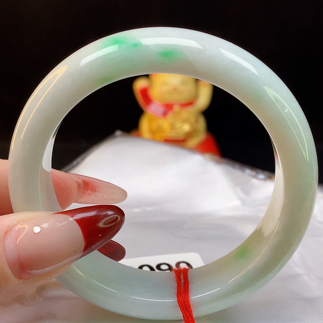 翡翠手镯未镶嵌天然翡翠8090