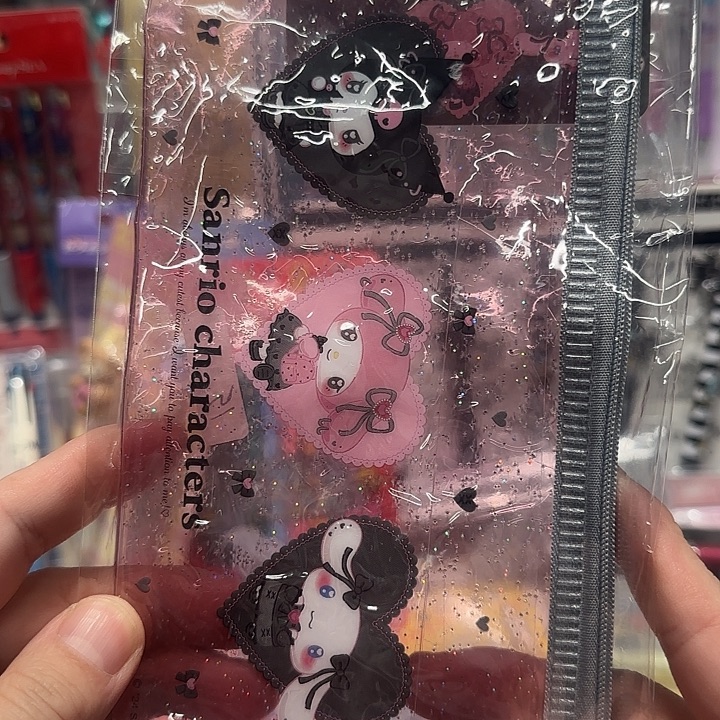 酷洛米透明笔袋一个