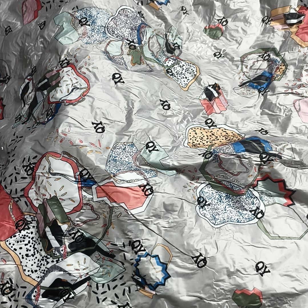 双层图案羽绒服18元2.5米