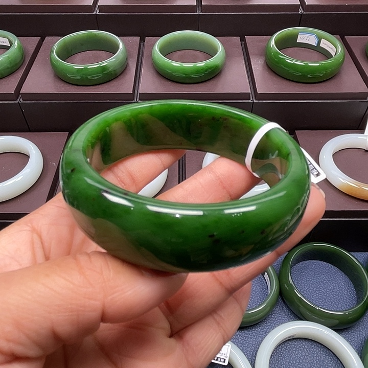 和田玉未镶嵌手镯5960