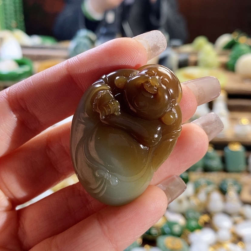 【闪购商品】和田玉（糖玉）颈饰未镶嵌阿*