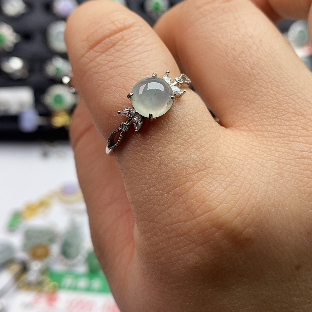 翡翠未镶嵌戒指翡翠