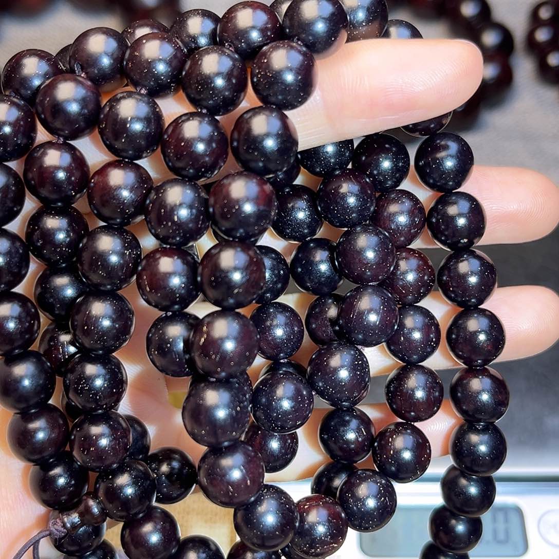 檀香紫檀（小叶紫檀）1.0。  108颗  带星