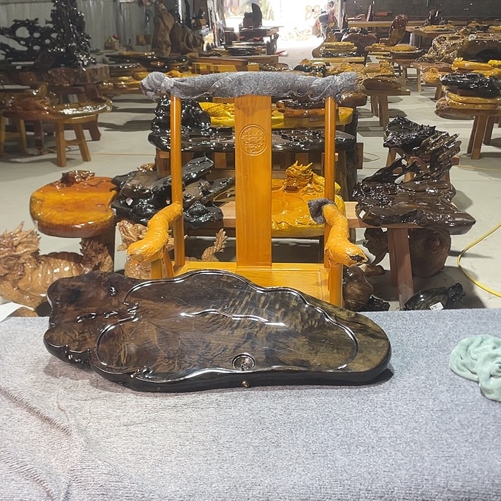 阴沉金丝楠木阴沉金丝楠木