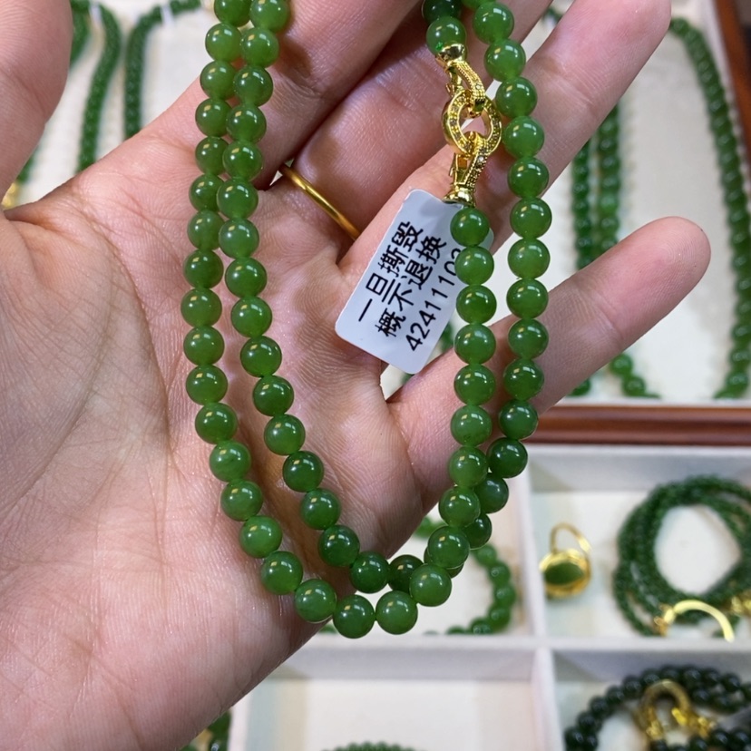 【闪购商品】和田玉（碧玉）颈饰未镶嵌