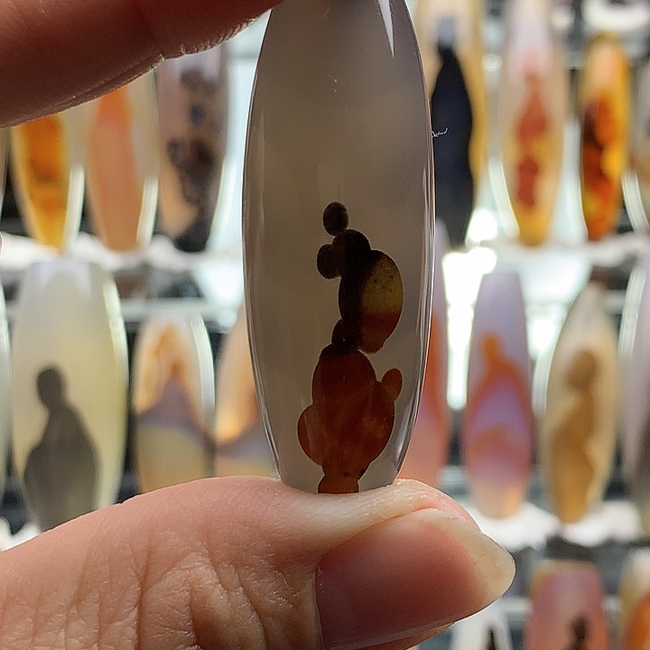 玛瑙/玉髓颈饰未镶嵌红**石58