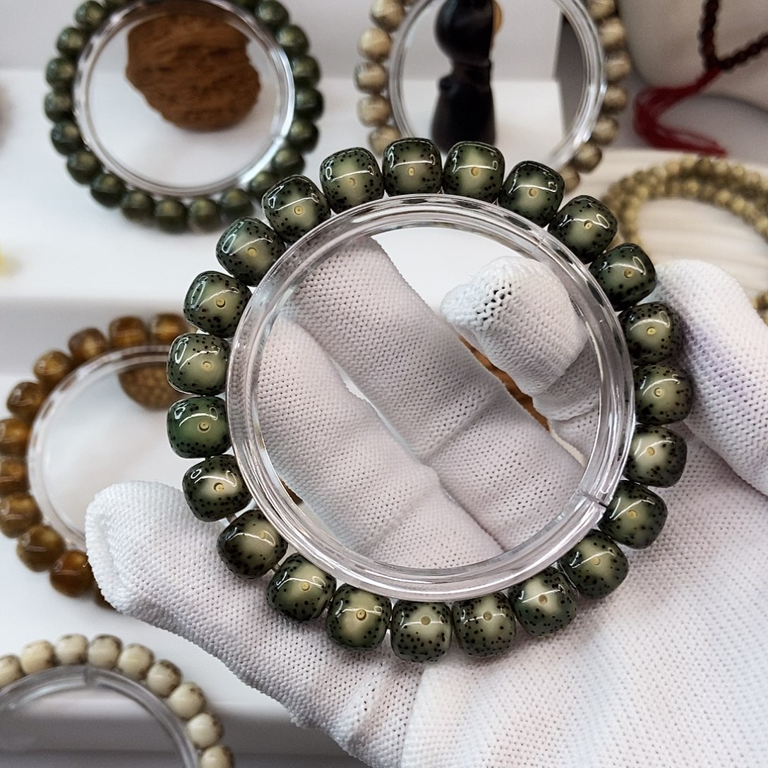 开***！星月菩提手串10绿冰大眼睛95