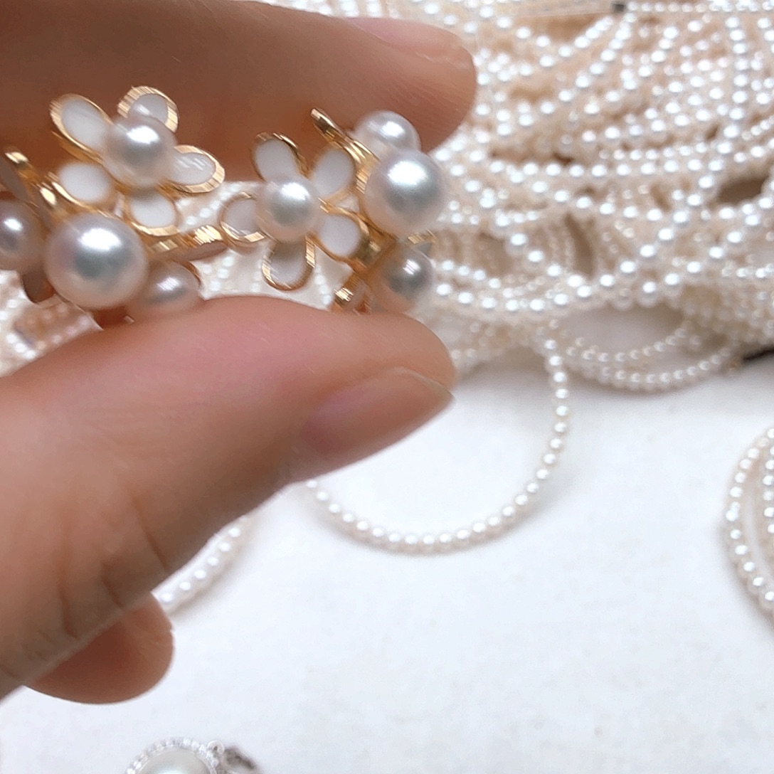 未镶嵌淡水珍珠耳饰