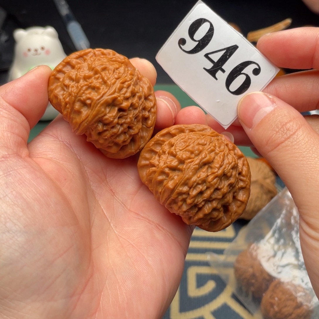 桃核吊坠45.5白狮子946号～