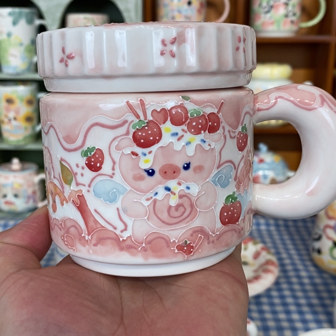 瓷片草莓猪马克杯微瑕