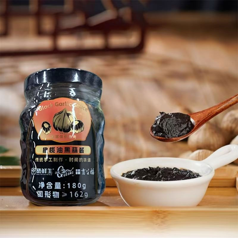 育生福橄榄油黑蒜酱180g
