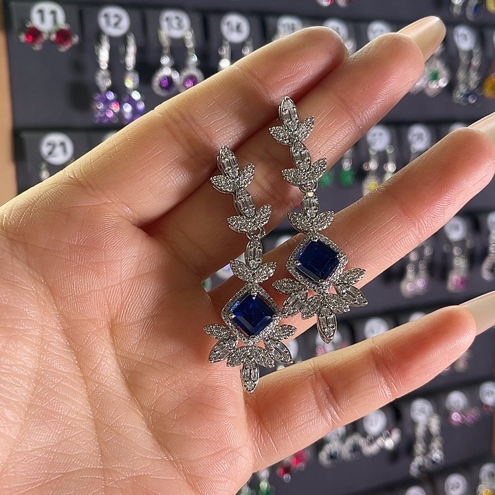 耳饰银S925镶嵌蓝宝石