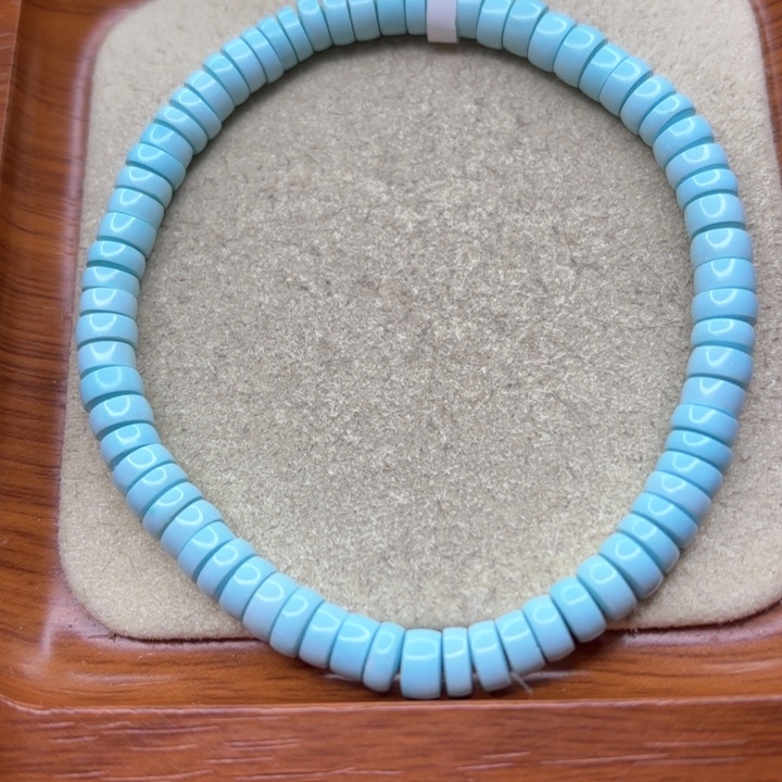 绿松石手串未镶嵌