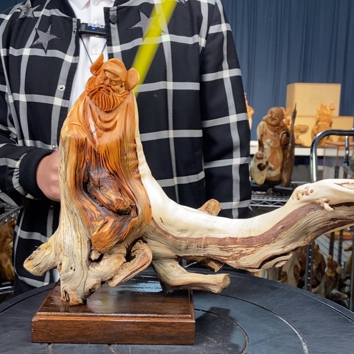 柏木（崖柏）随型摆件