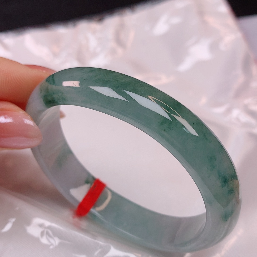 【闪购商品】未镶嵌手镯翡翠53贵妃手镯