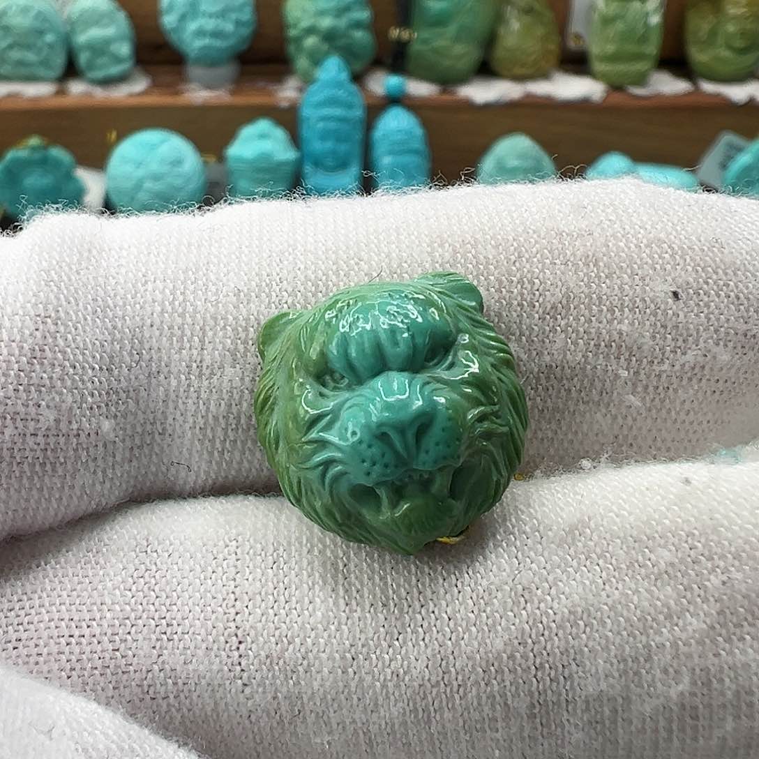 绿松石配饰未镶嵌