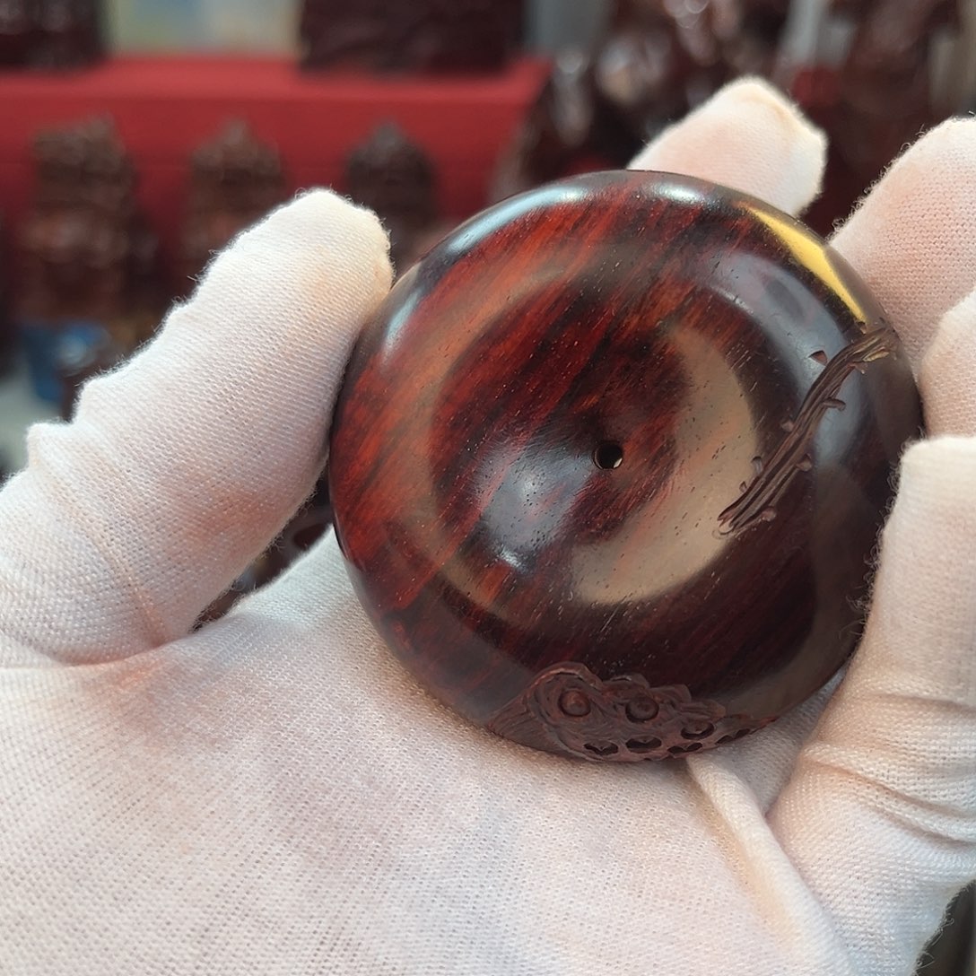 印度小叶紫檀摆件