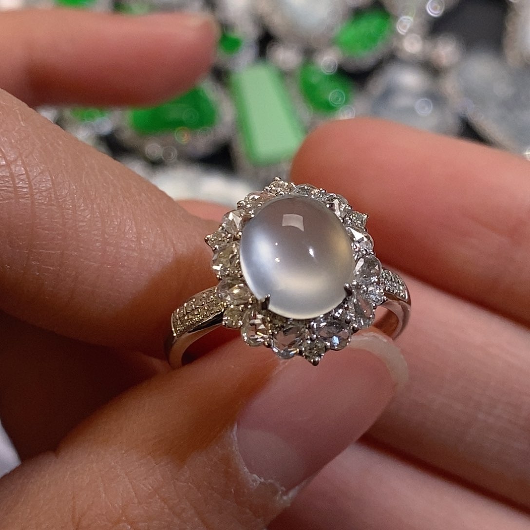 翡翠戒指18K金镶嵌天然缅甸A货翡翠