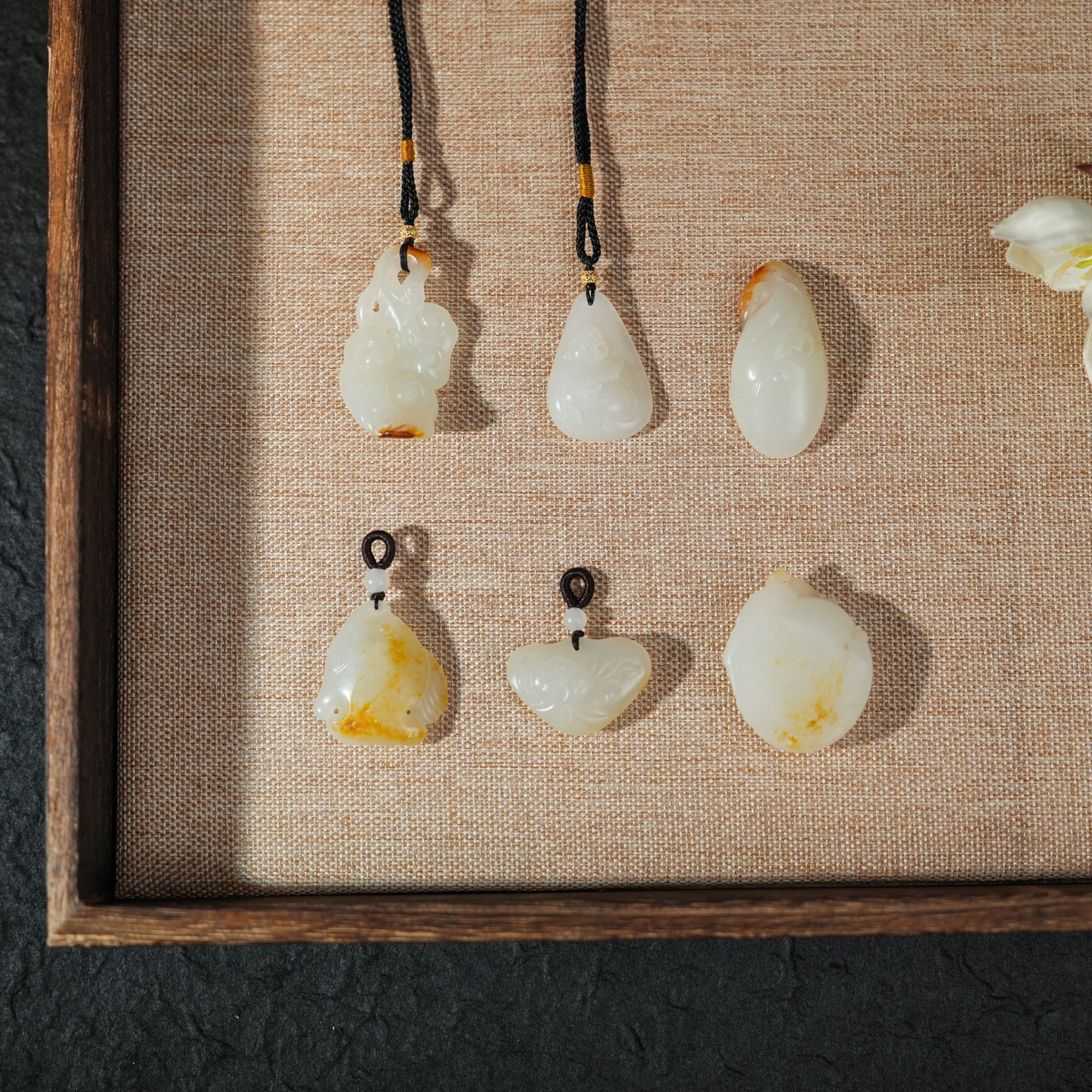 【彩虹盘】和田玉吊坠-多样性发其一-SS08|BHT3