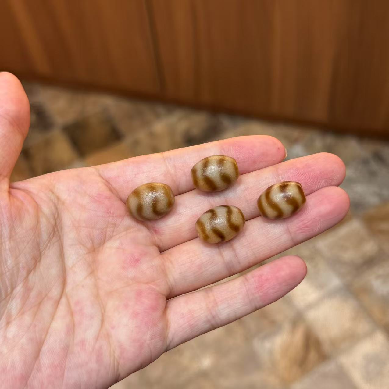 【曹美丽精选】H44022-玛瑙单珠（双牙牙）-多样性发一对-12*16mm