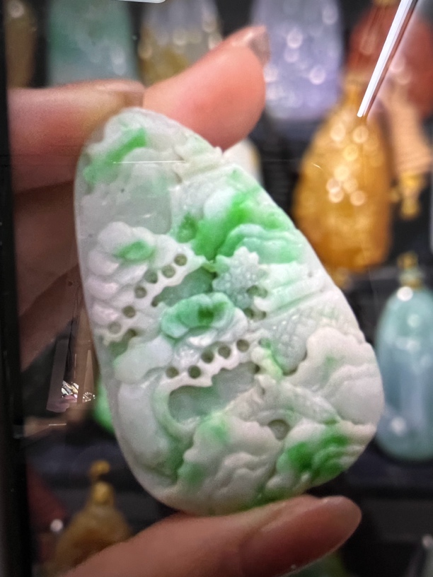 翡翠A货一物一证