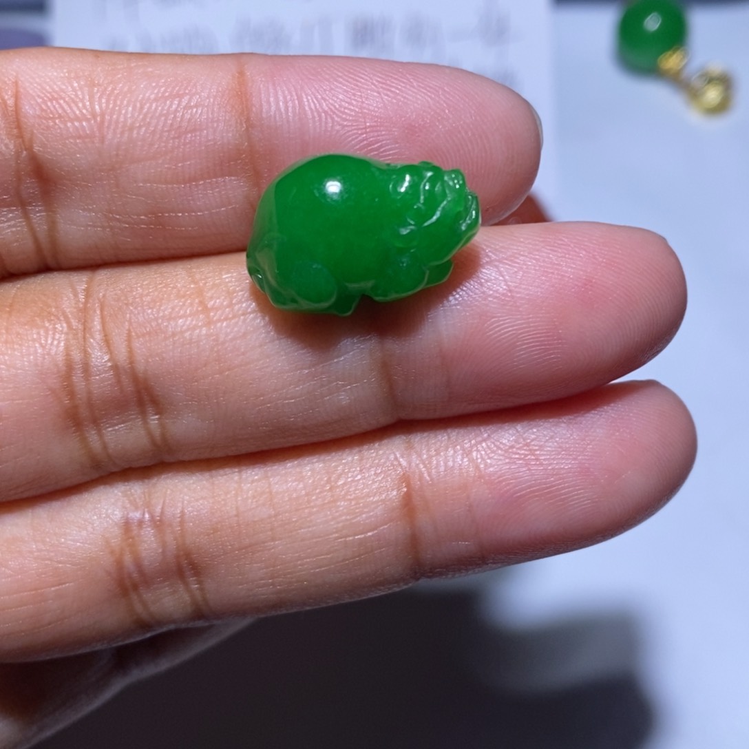 颈饰未镶嵌翡翠小*子